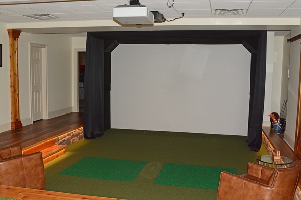 Charlotte Indoor Putting Green Simulator